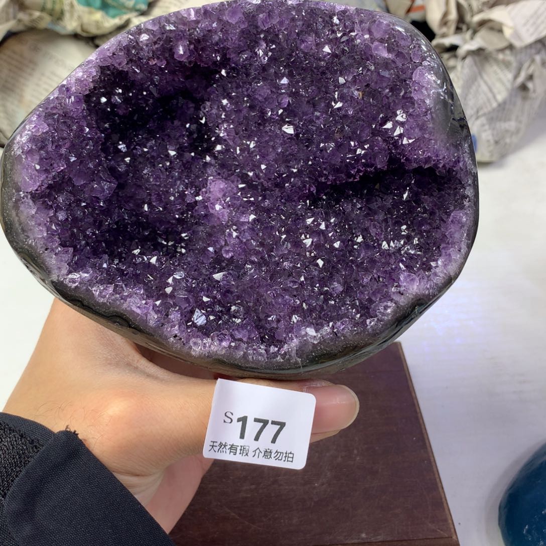 水晶大型摆件（非配饰）未镶嵌