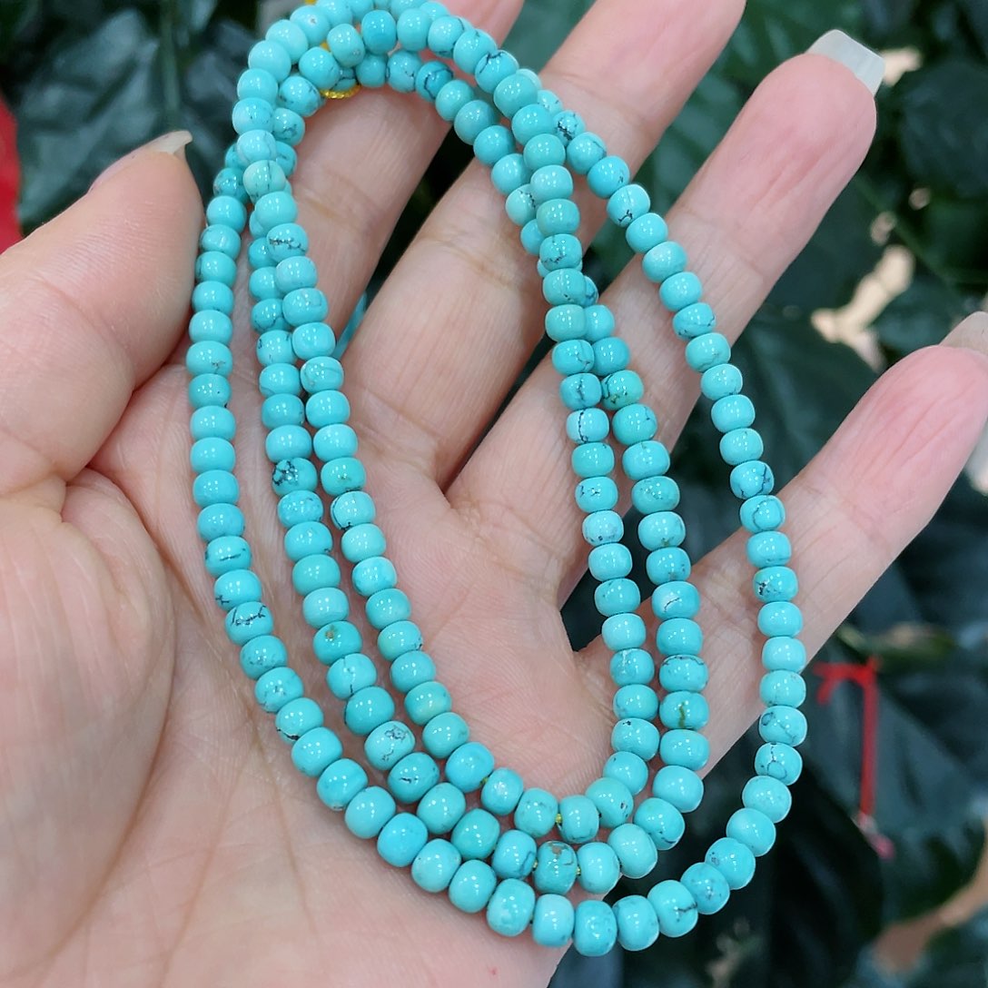 绿松石颈饰未镶嵌