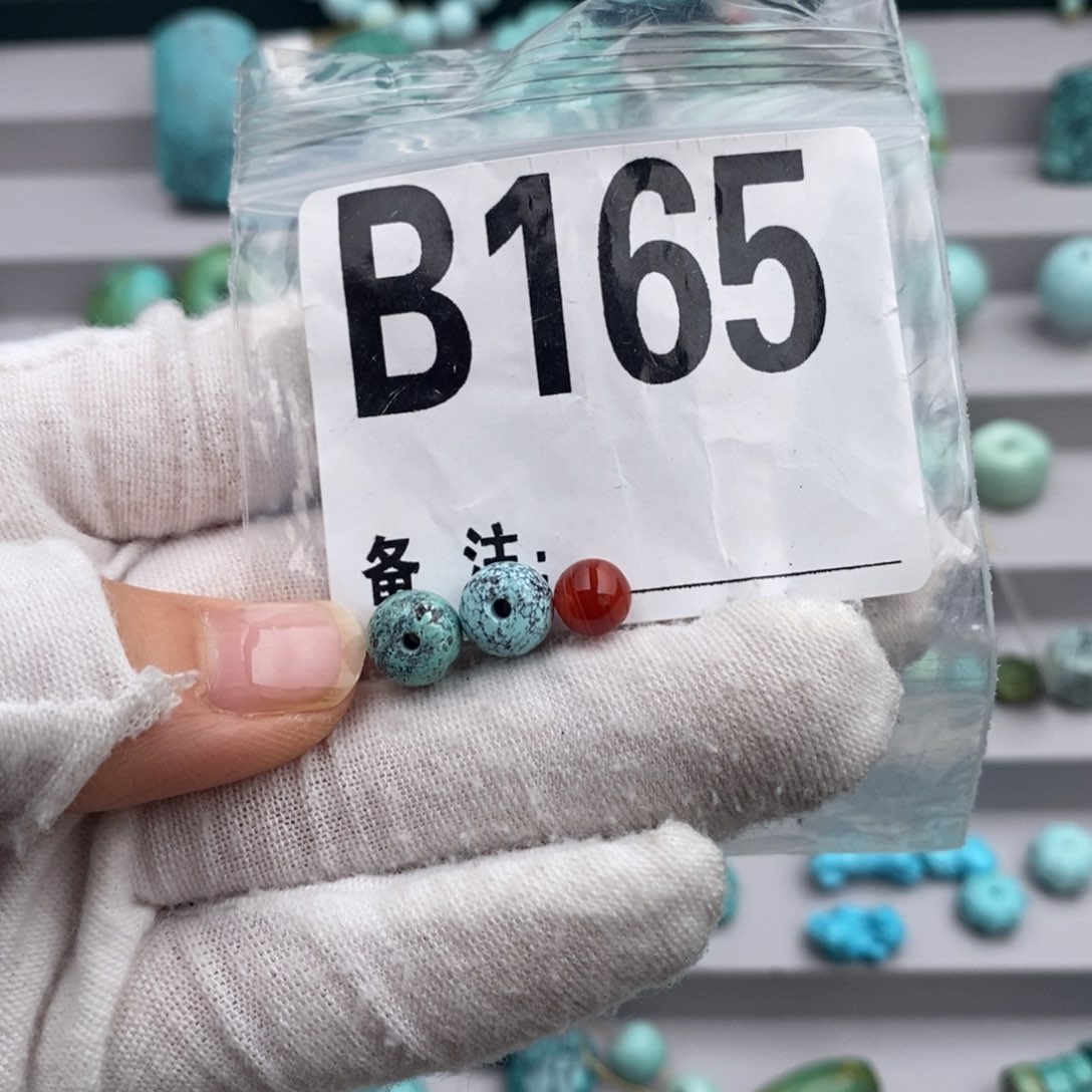 未镶嵌卡7老型一对南红玛瑙