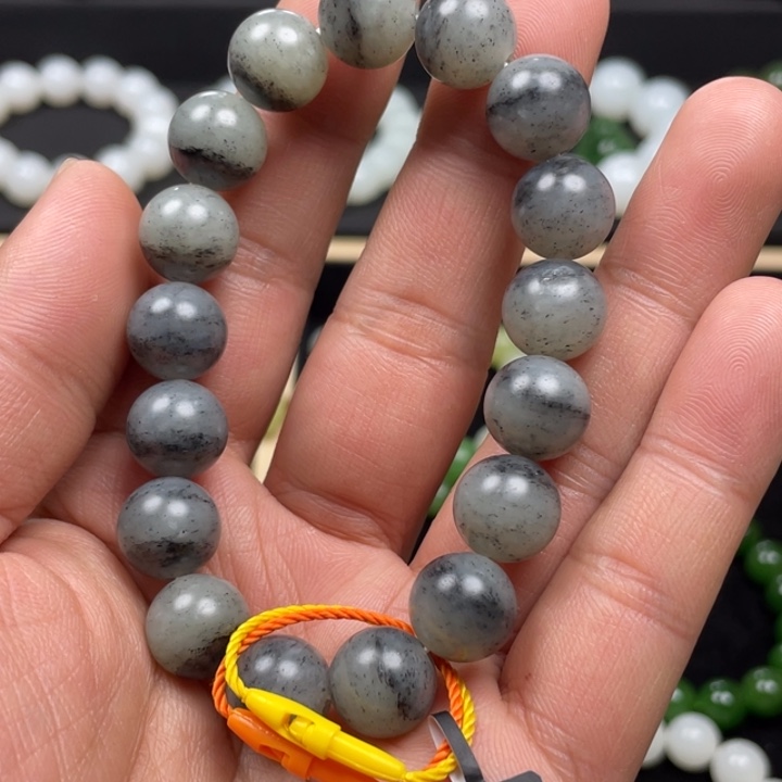 和田玉手串未镶嵌