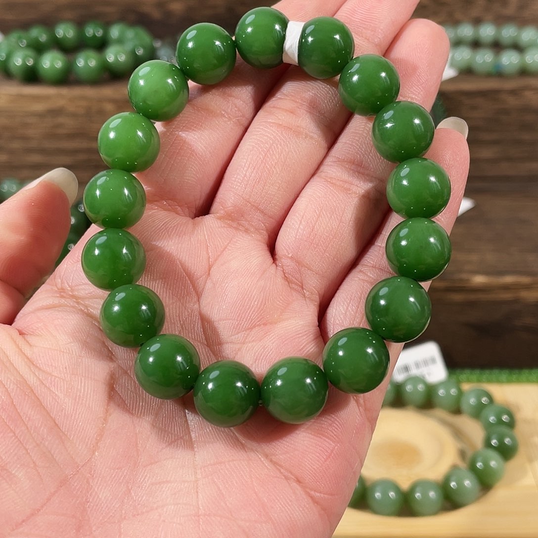 和田玉未镶嵌手串