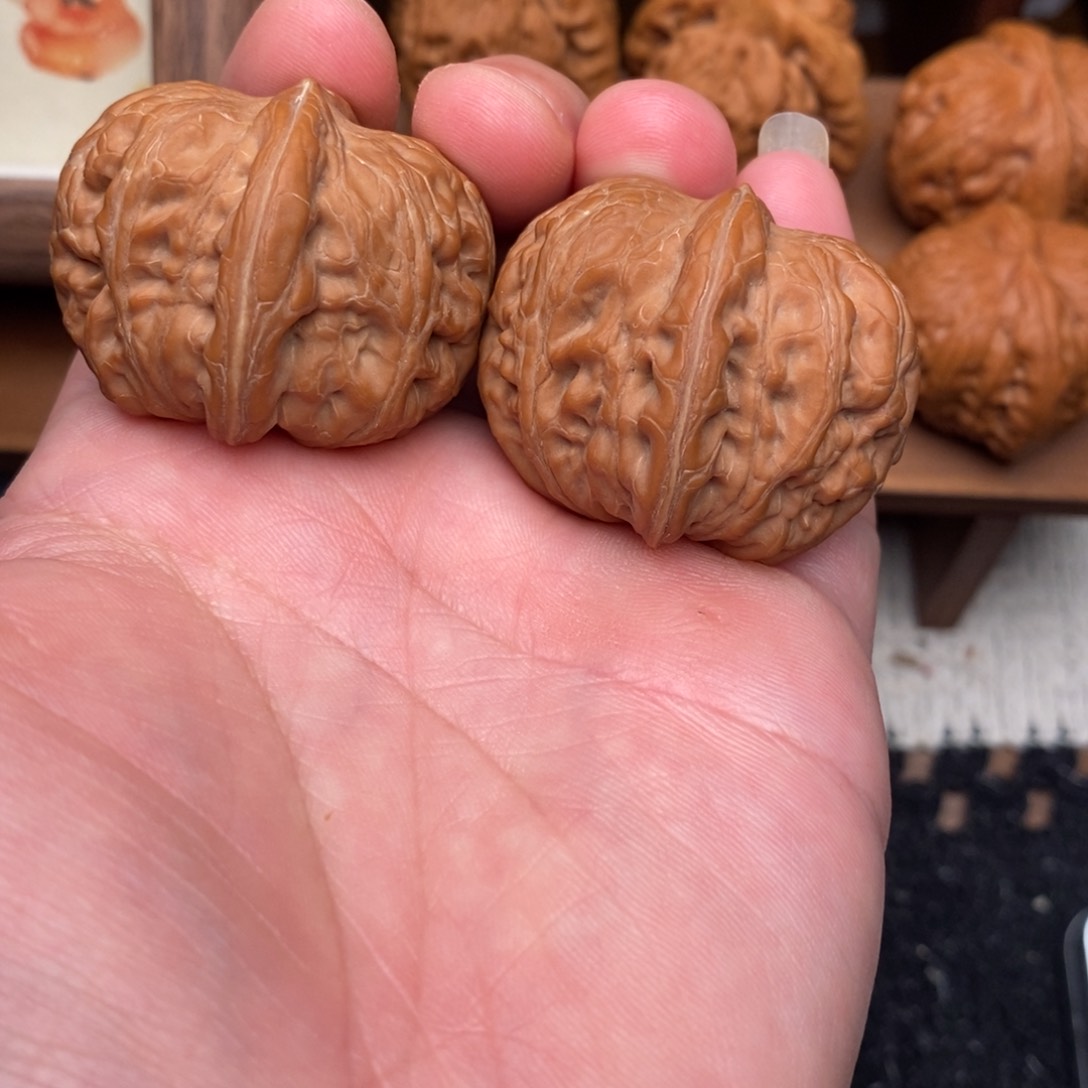 文玩核桃吊坠元宝38