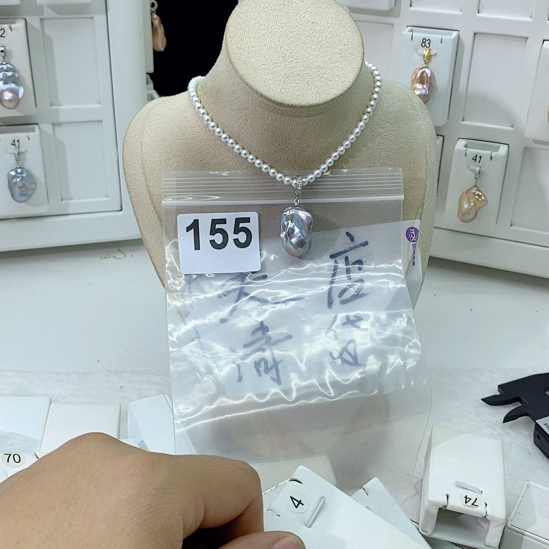 淡水珍珠颈饰合金