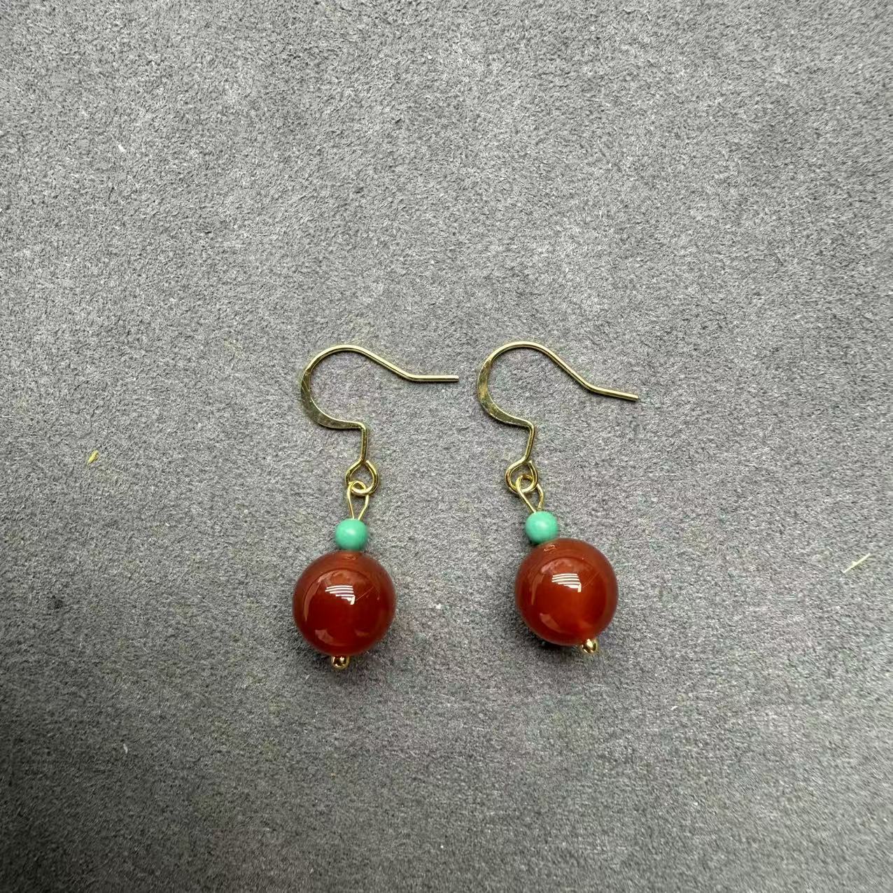 时尚百搭南红耳饰E149