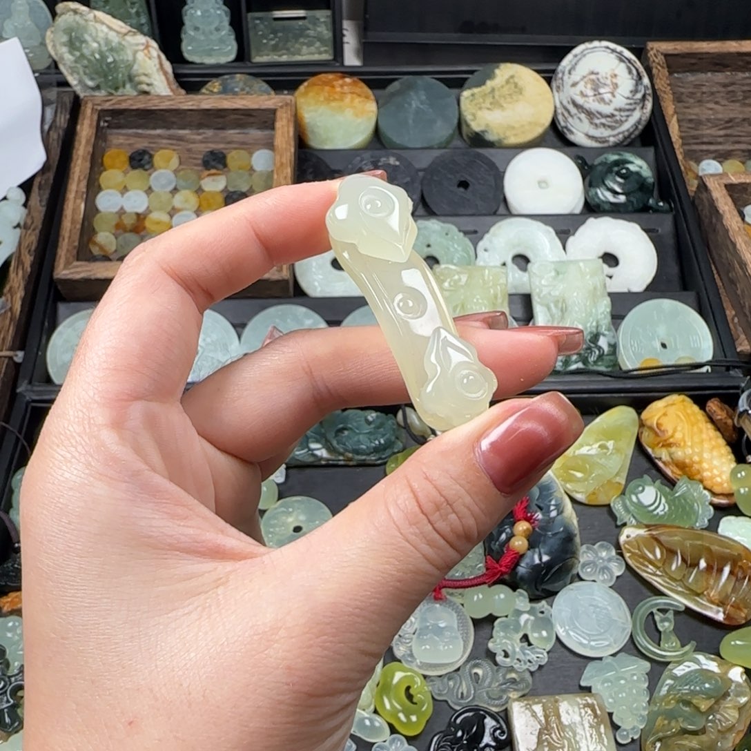 蛇纹石玉发簪未镶嵌如意