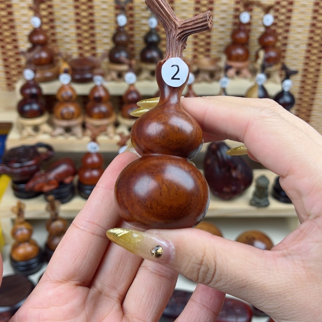 交趾黄檀（大红酸枝）寒*