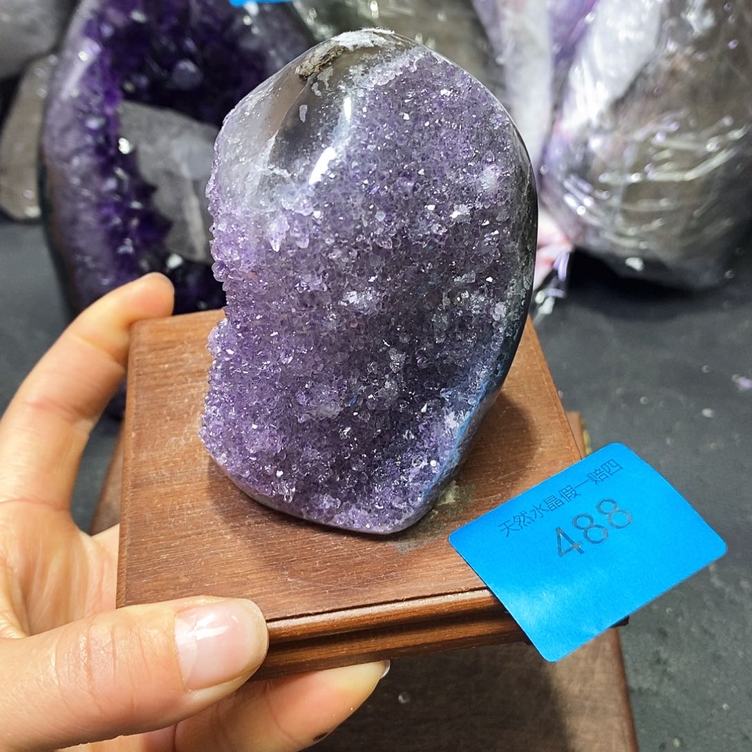 水晶大型摆件（非配饰）未镶嵌