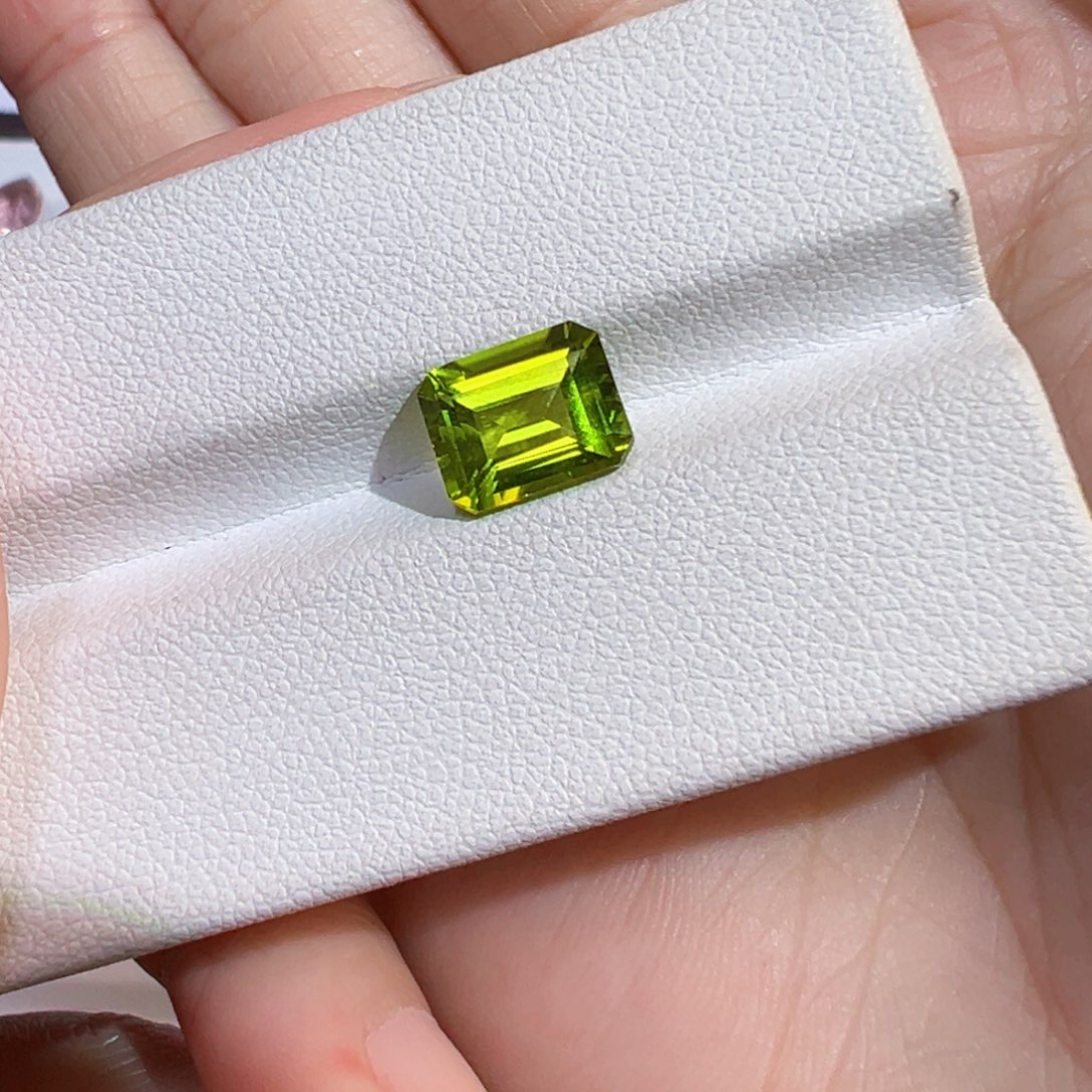 裸石未镶嵌橄榄石2.75ct