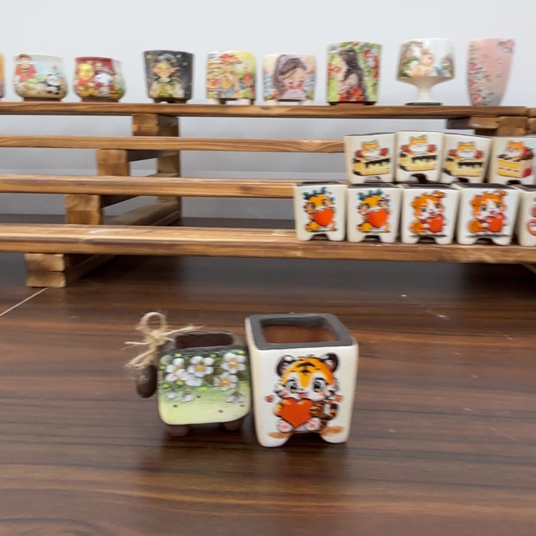 ᐝ***࿐23445677899手绘花盆