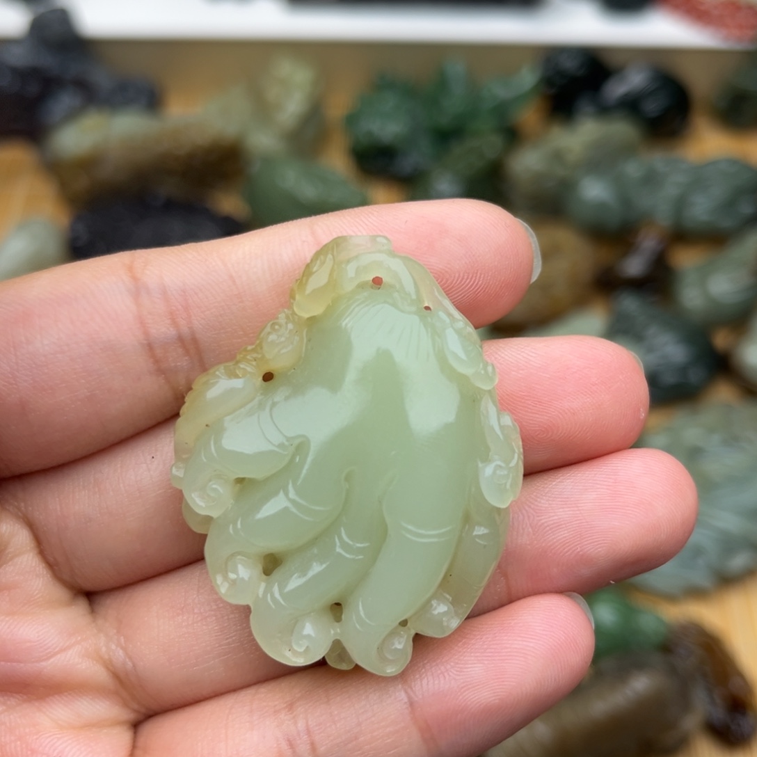 颈饰未镶嵌和田玉