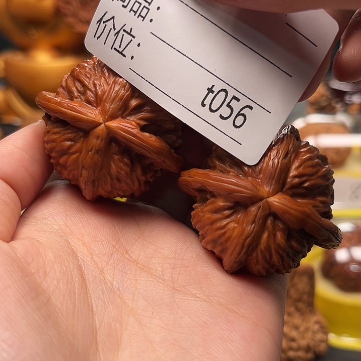 疯***9吊坠桃核四棱四棱