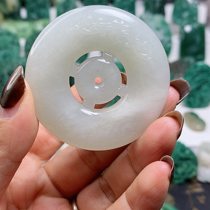 未镶嵌独山玉颈饰罗*生