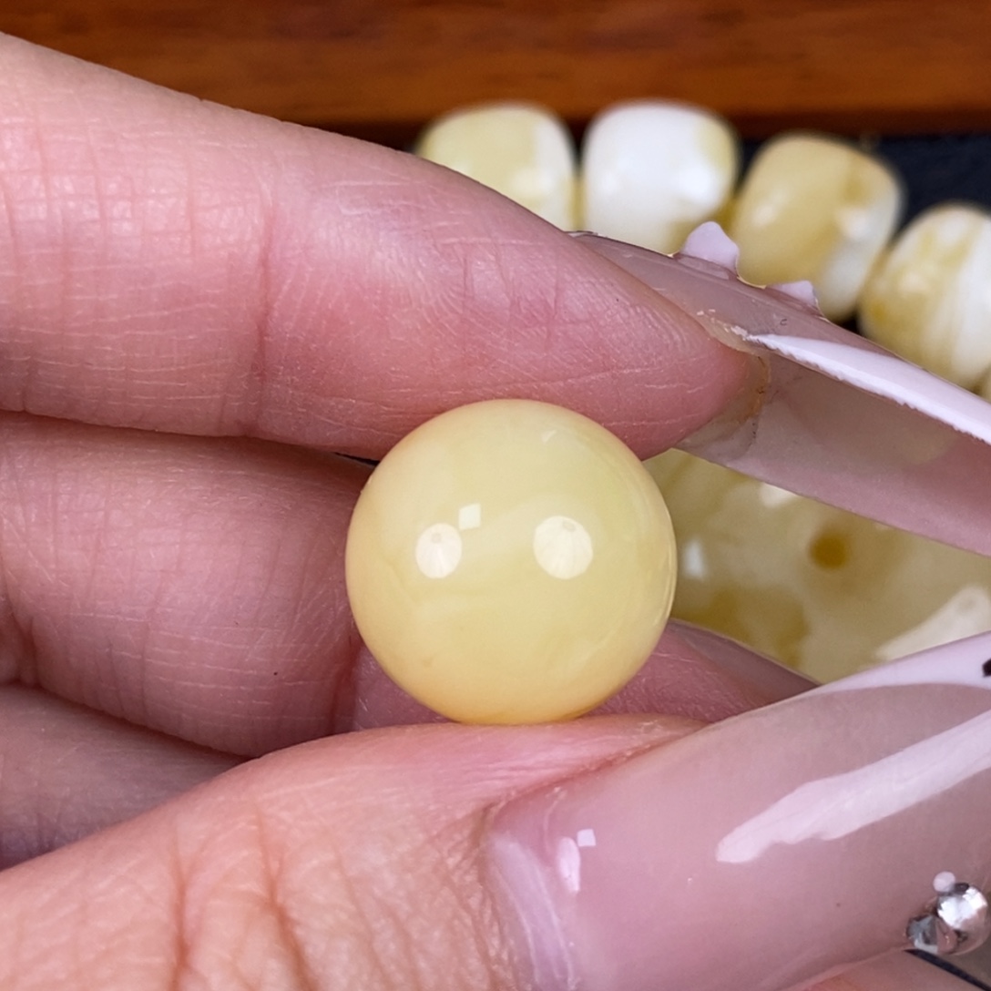 琥珀未镶嵌珠宝奇石267