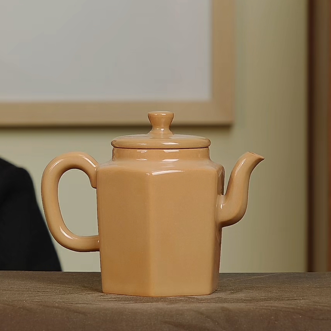 椒房六方壶陈卫武龙泉青瓷茶壶纯手工送礼自用球孔