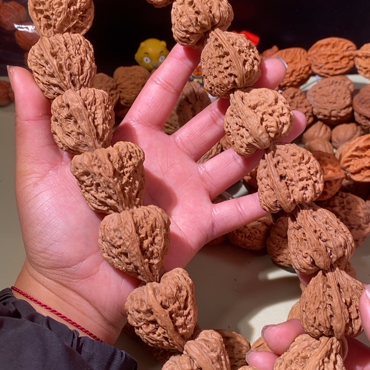 手串文玩核桃……24