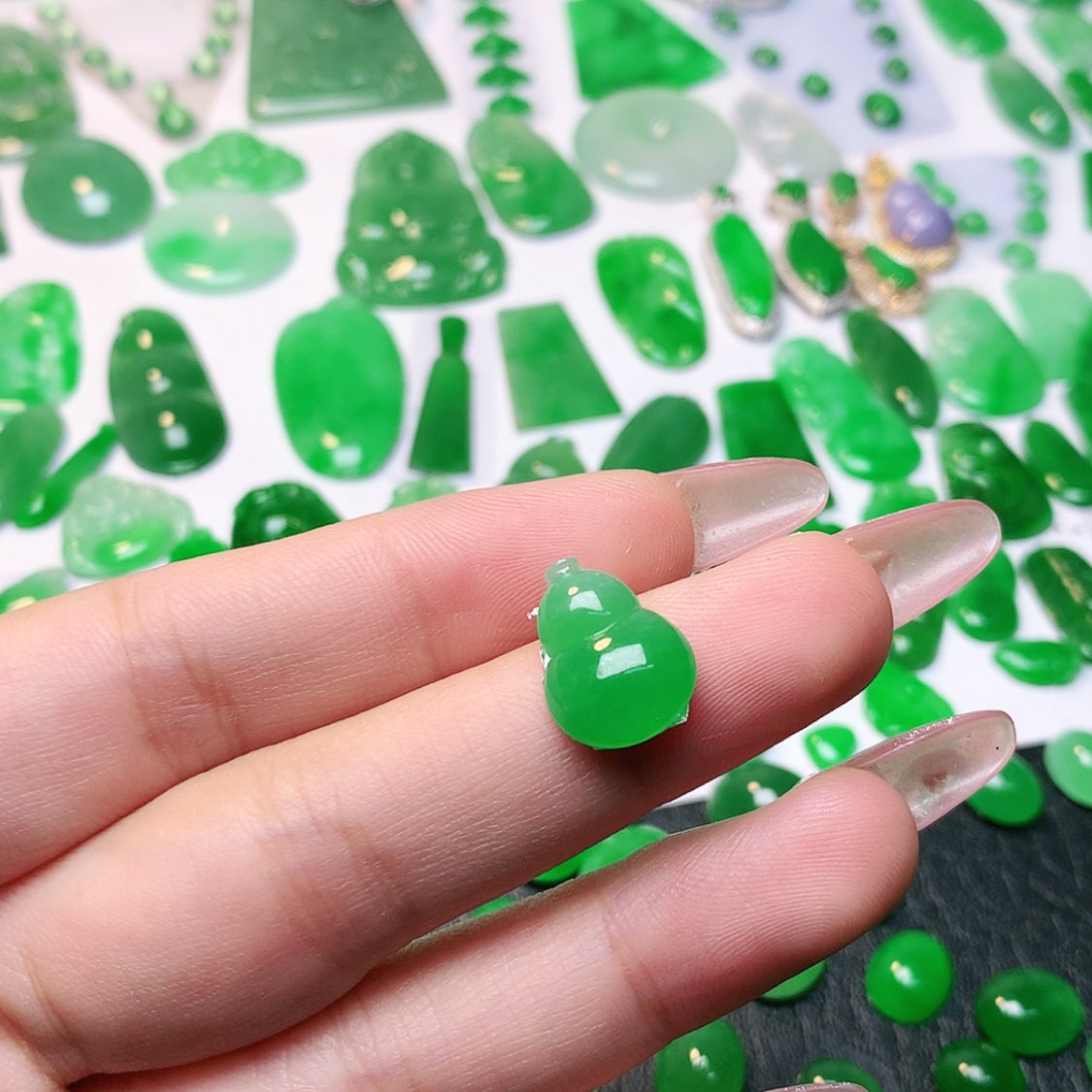 【闪购商品】翡翠未镶嵌颈饰喜****7翡翠