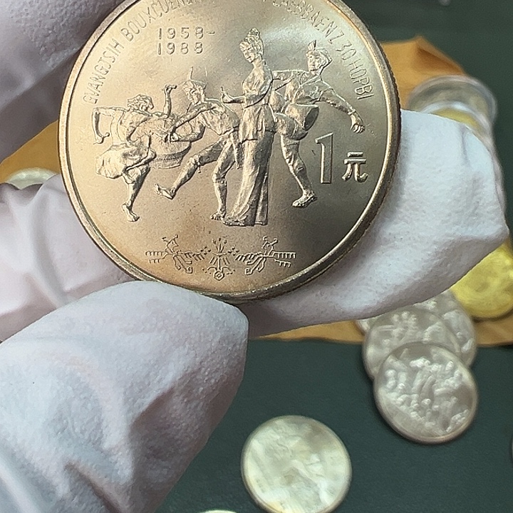 其他普通金属广西壮族自治区一枚扣盒