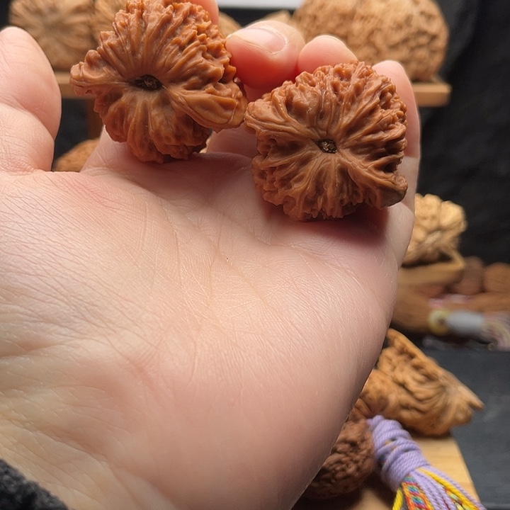 活***见吊坠文玩核桃物美价廉