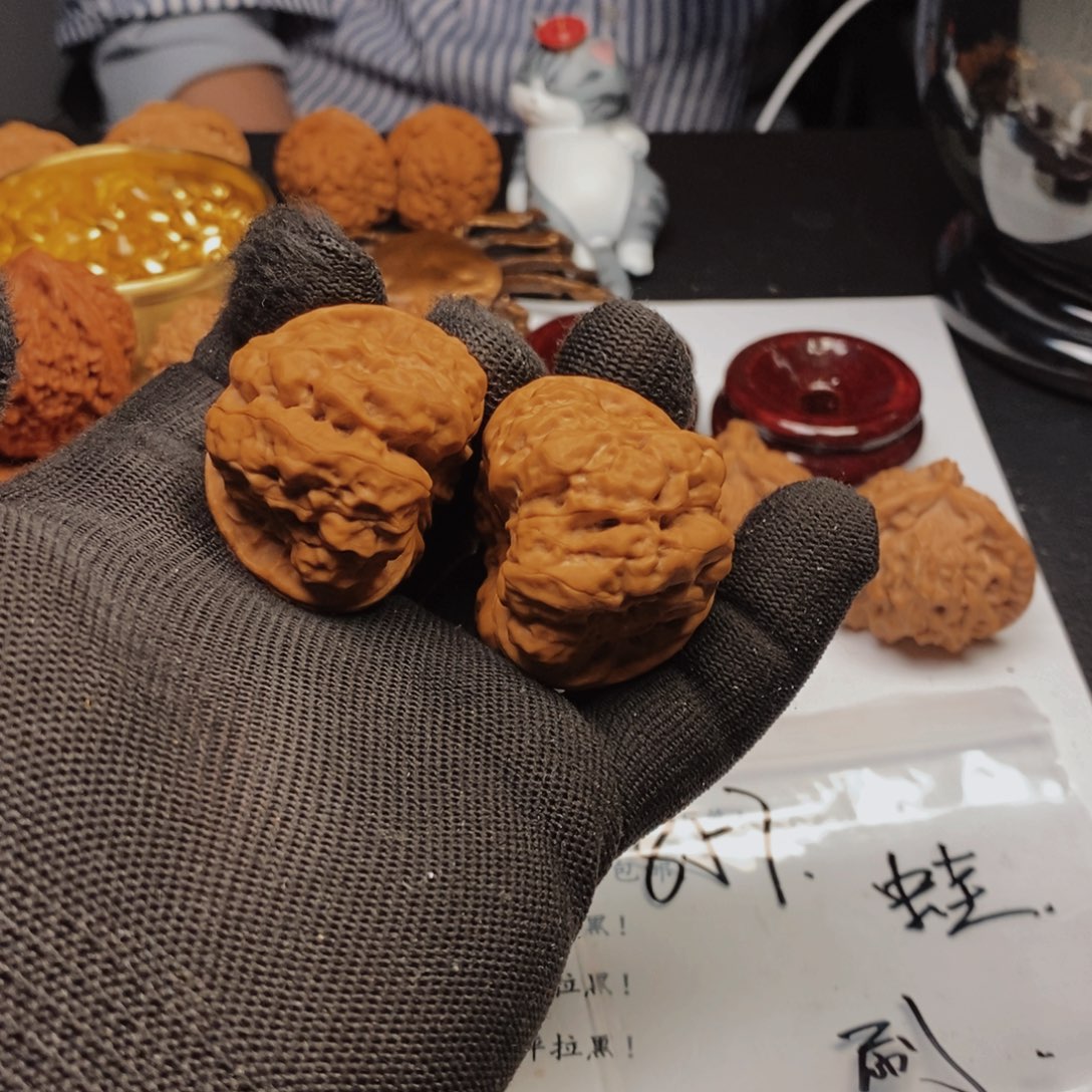 文玩核桃把件凯*857蛙40