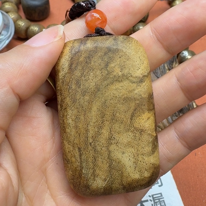 大叶紫檀（黑酸枝木类）