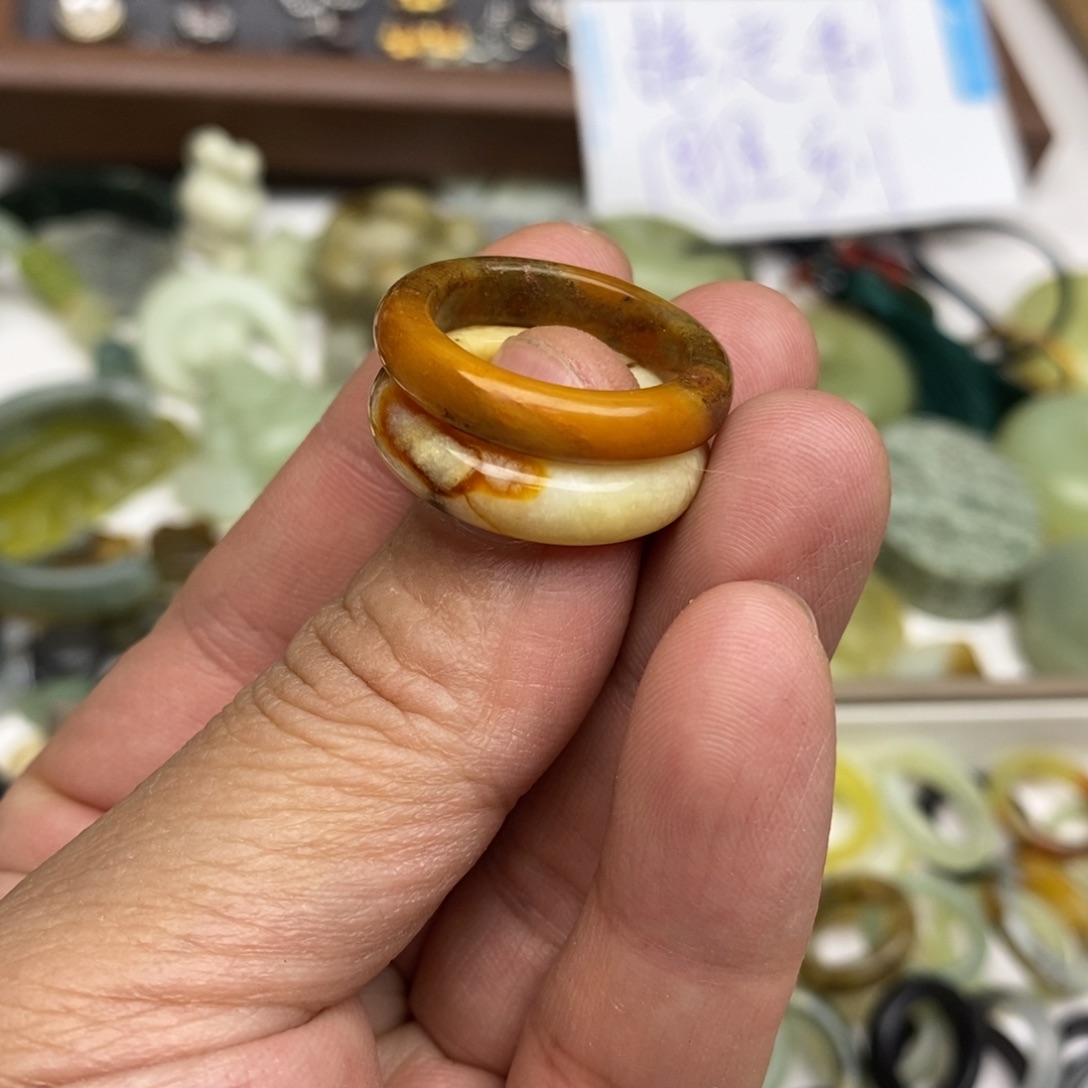 岫玉纯天然岫玉挂件戒指默认微瑕未镶嵌