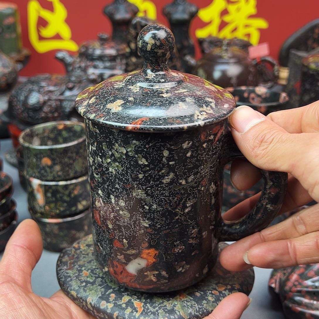 疏***斓梅花玉茶周边配套