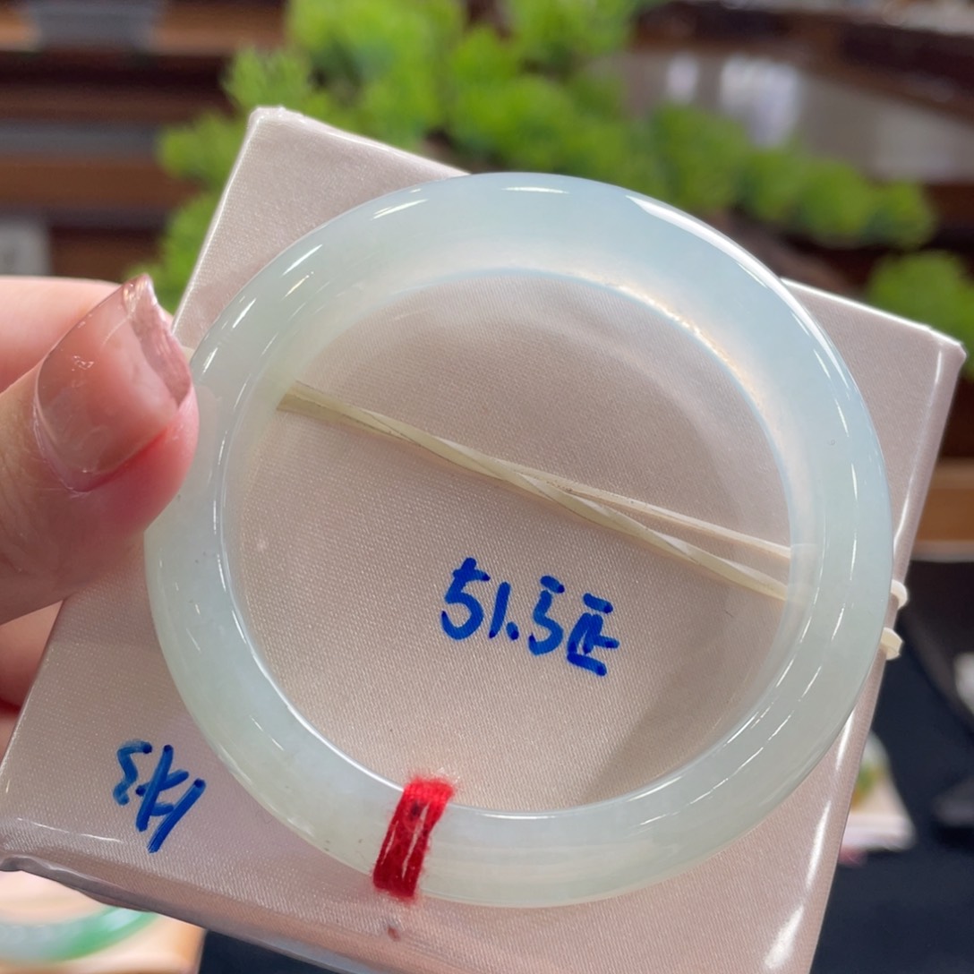翡翠手镯未镶嵌51.5 正圈 