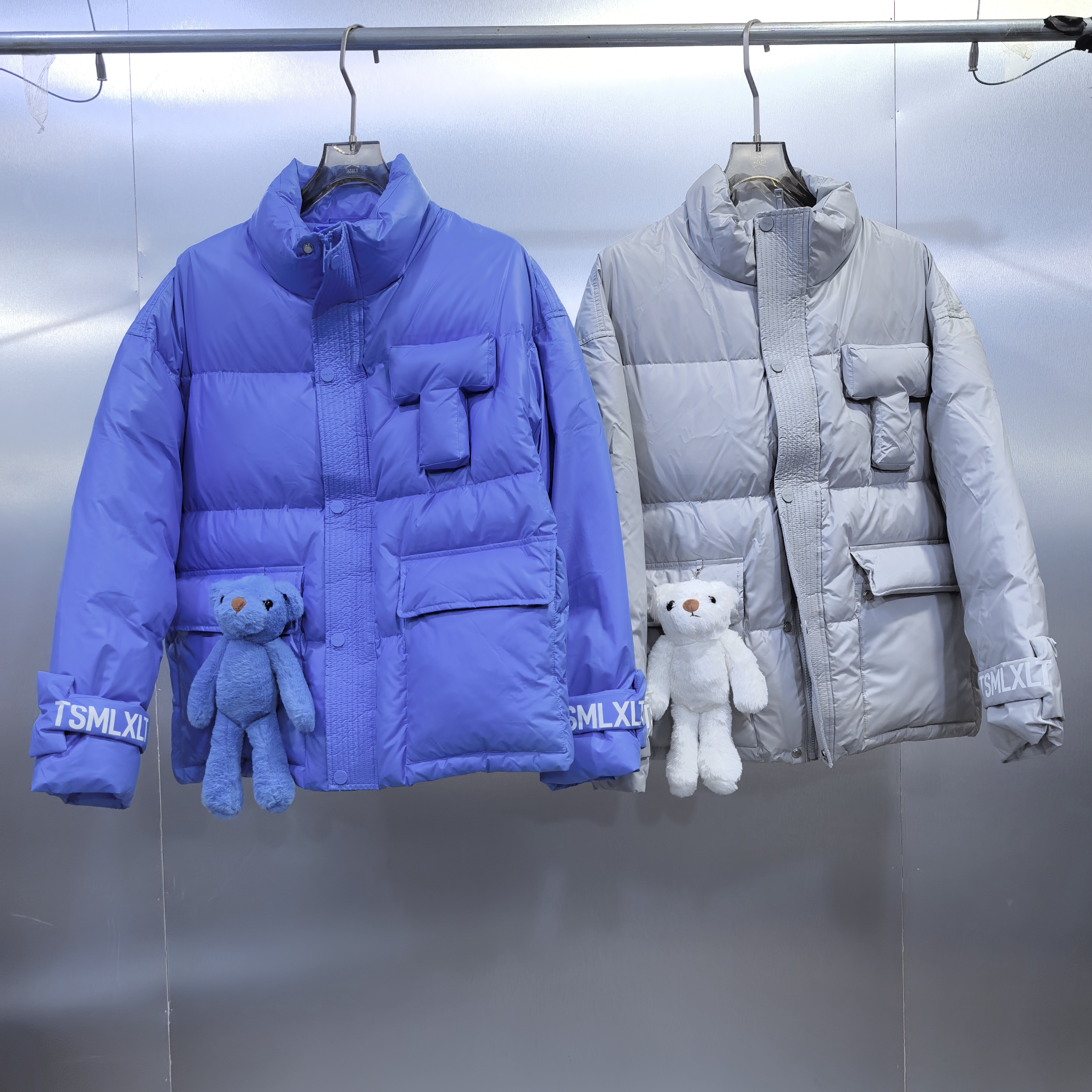 K04-103001-TSM秋冬款潮流温变可拆卸小熊保暖加厚羽绒服
