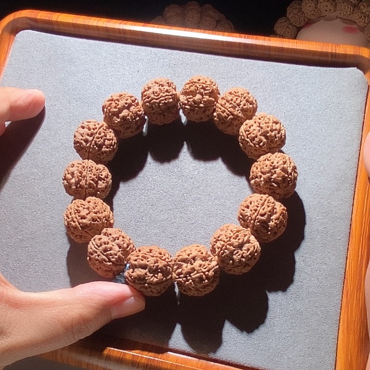 金刚菩提吊坠原生态满肉梅花22mm