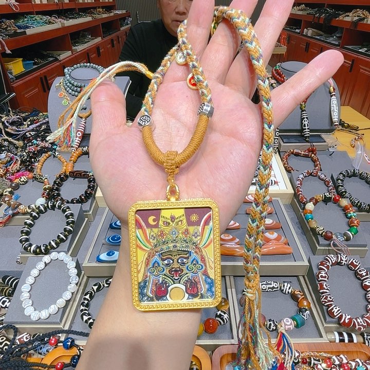 未镶嵌玛瑙/玉髓珠宝奇石