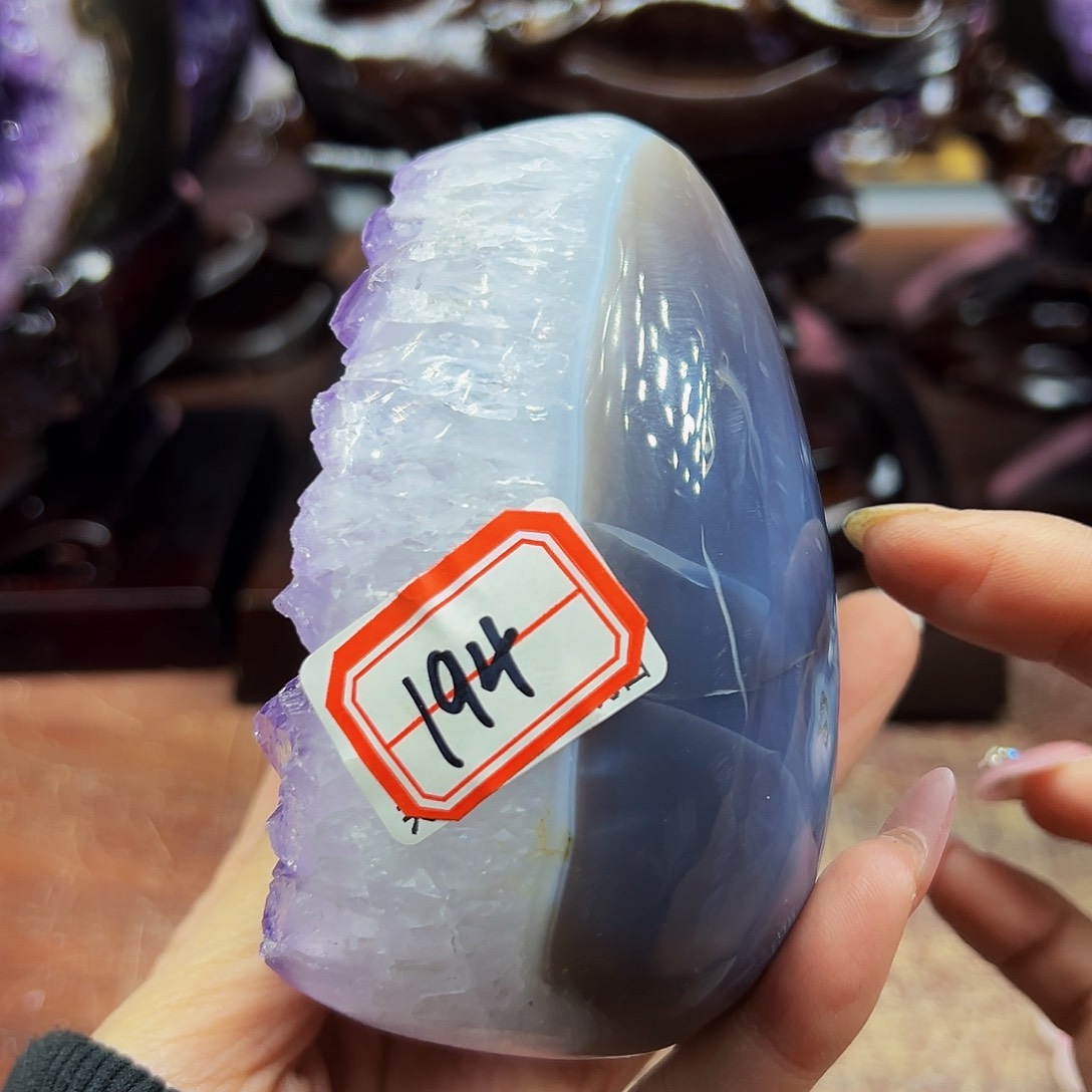 水晶大型摆件未镶嵌