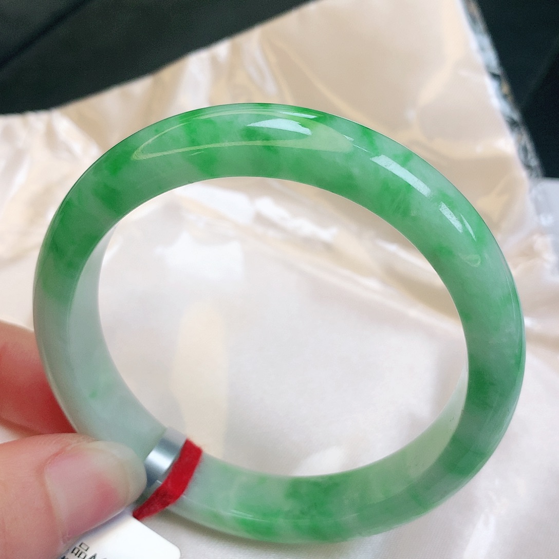 【闪购商品】翡翠手镯未镶嵌缅甸天然a货翡翠