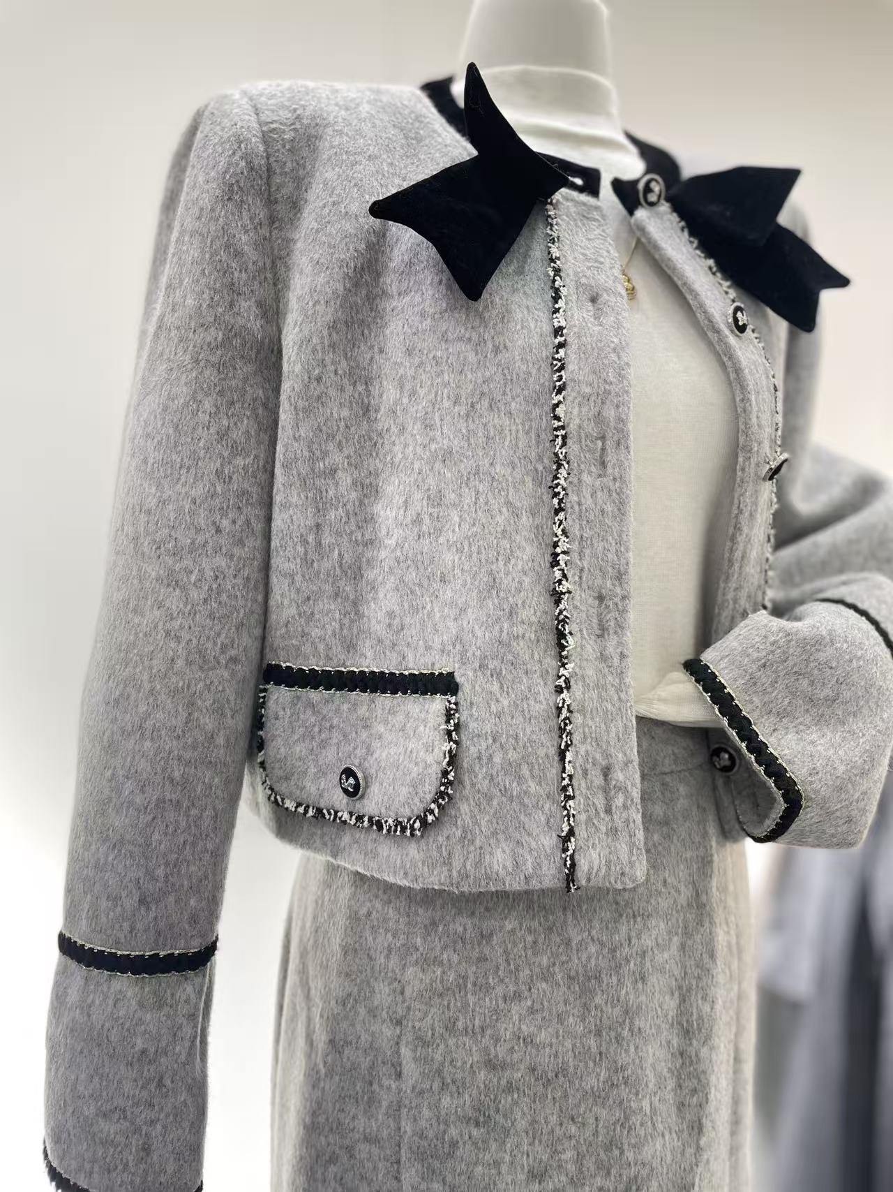 静奢风千金风时尚套装套装重工填充羽绒拼接时尚百搭女装