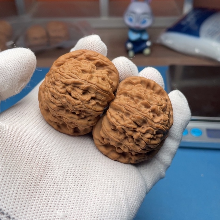 文玩核桃把件45白狮子a 12