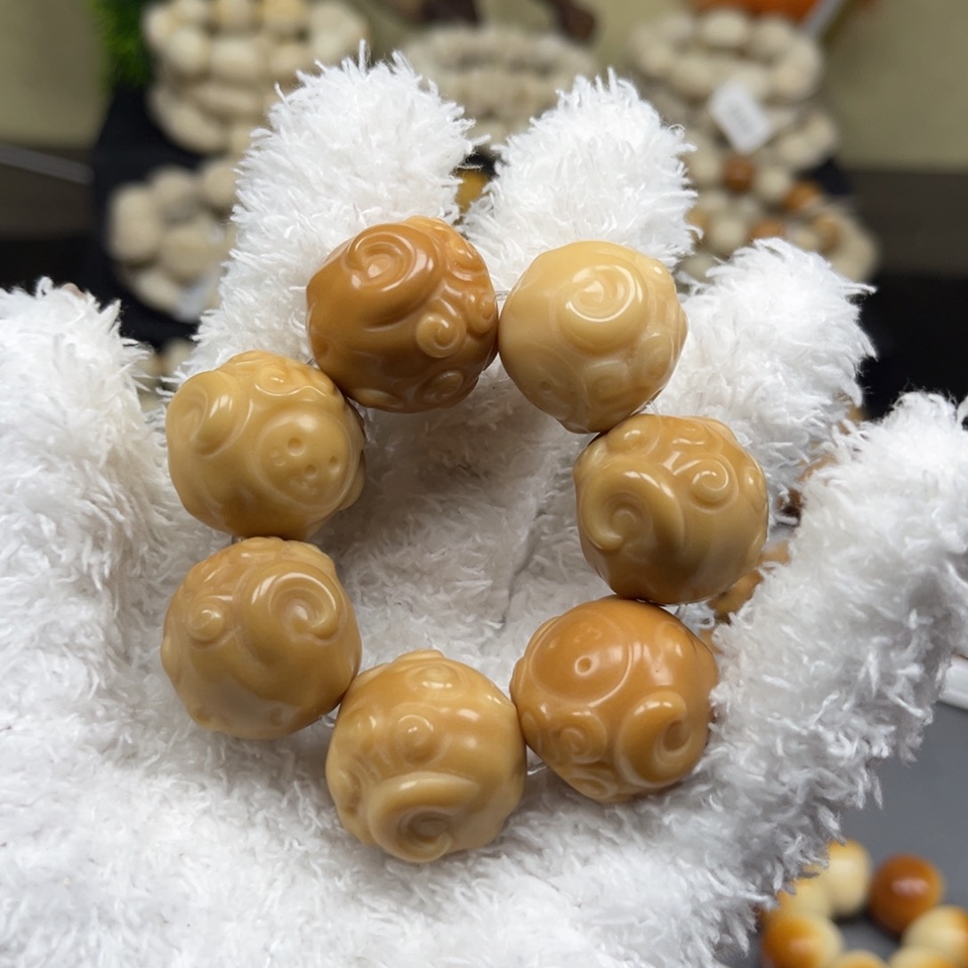 菩提根/象牙果吊坠2.8.67山羊手捻