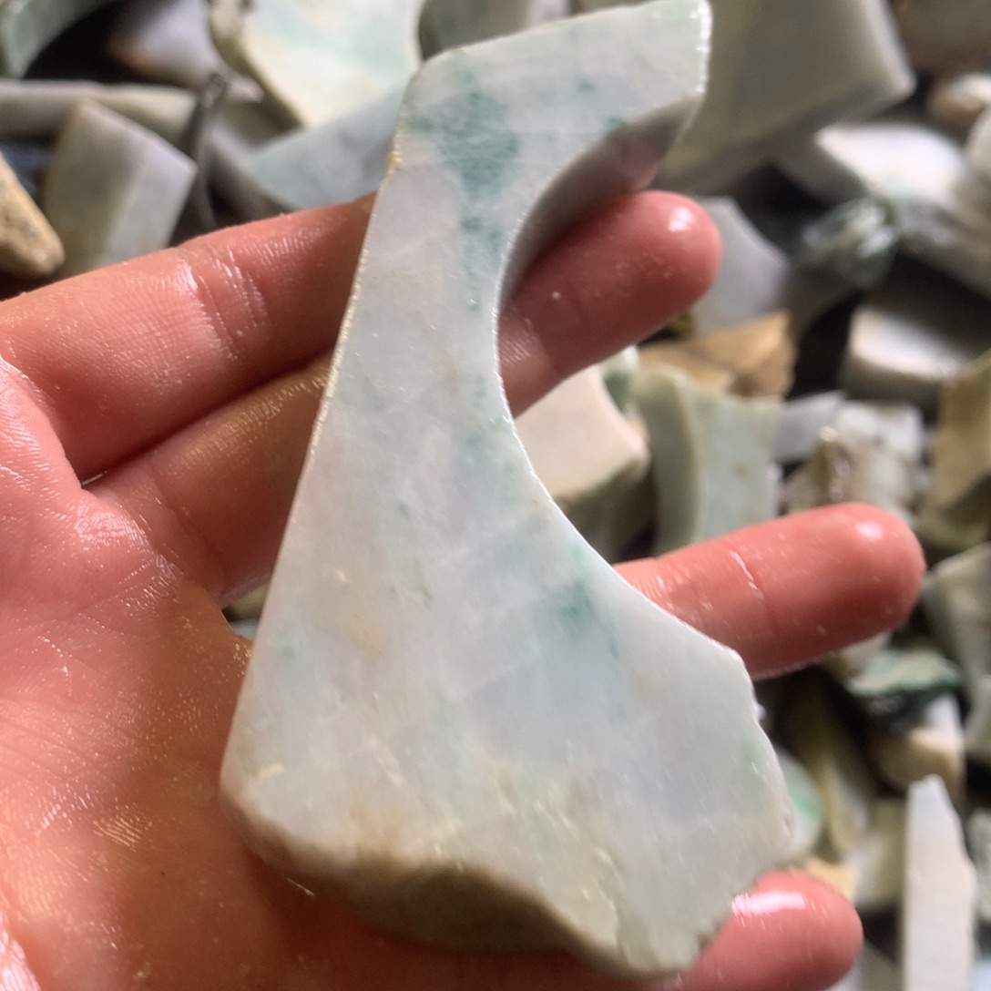 翡翠颈饰未镶嵌缅甸翡翠