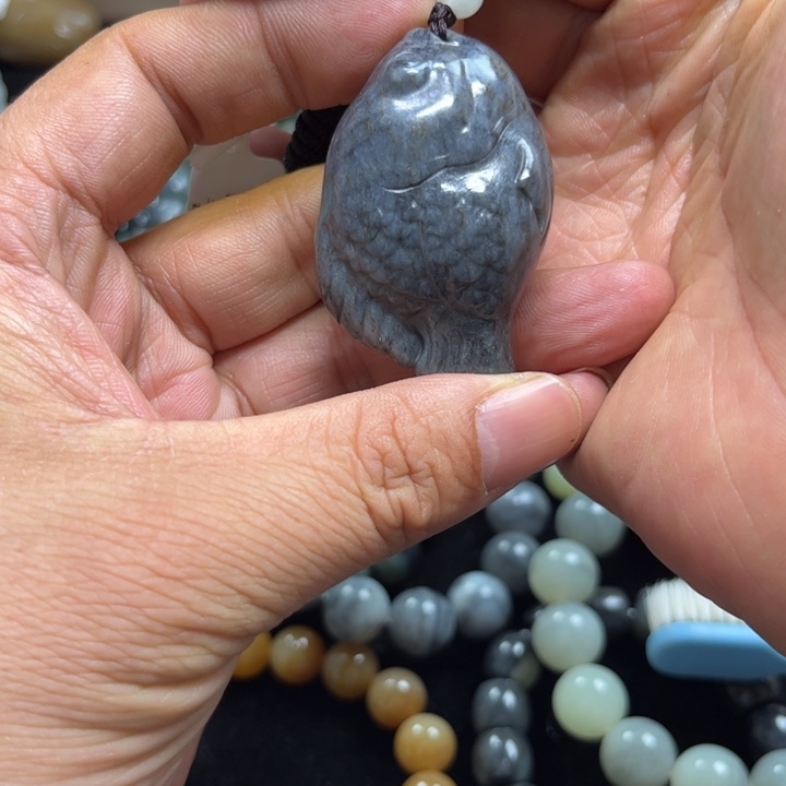 和田玉（糖玉）未镶嵌挂件