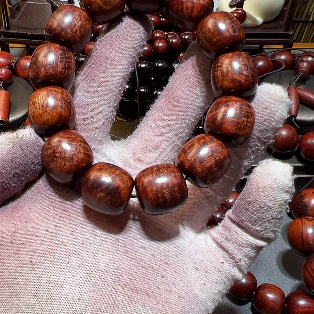 阳***心木1.8双面千层龙胆水波老型珠