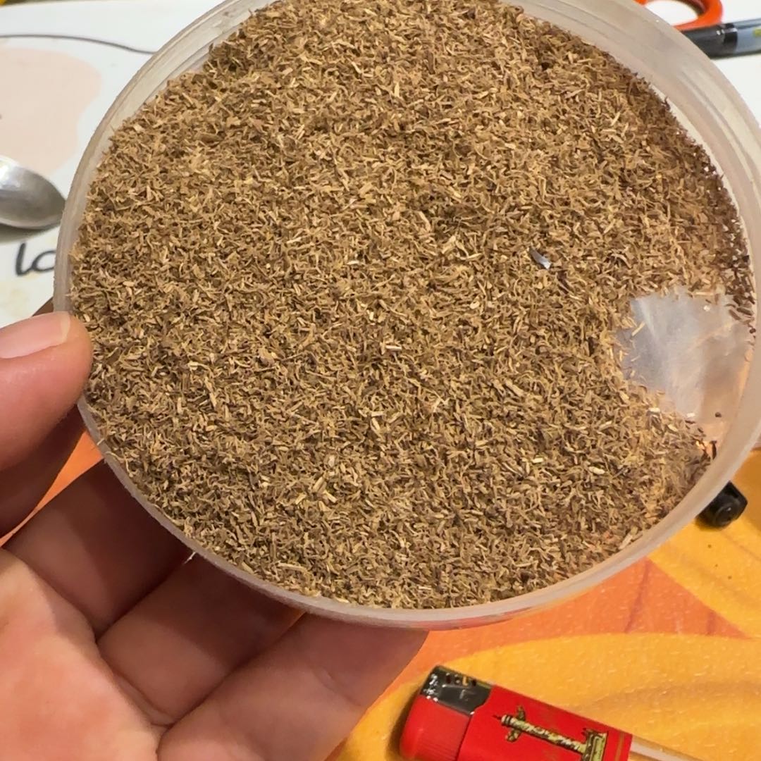 沉香碎屑沉香芽庄树心油勾丝100克