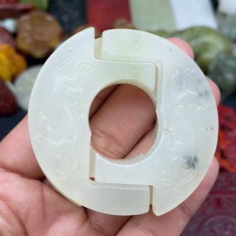 蛇纹石玉颈饰未镶嵌92