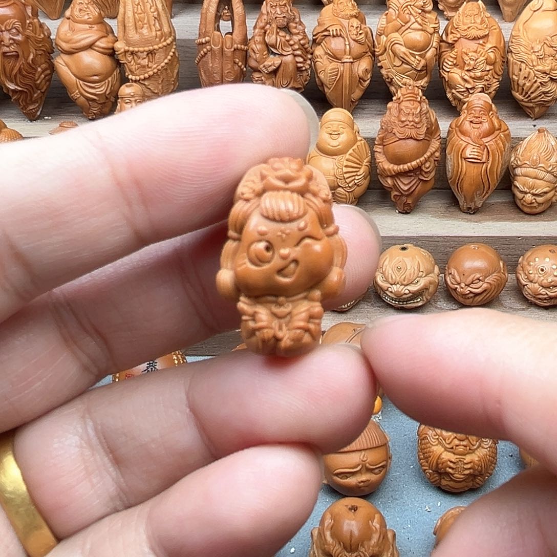 橄榄核吊坠17花仙子