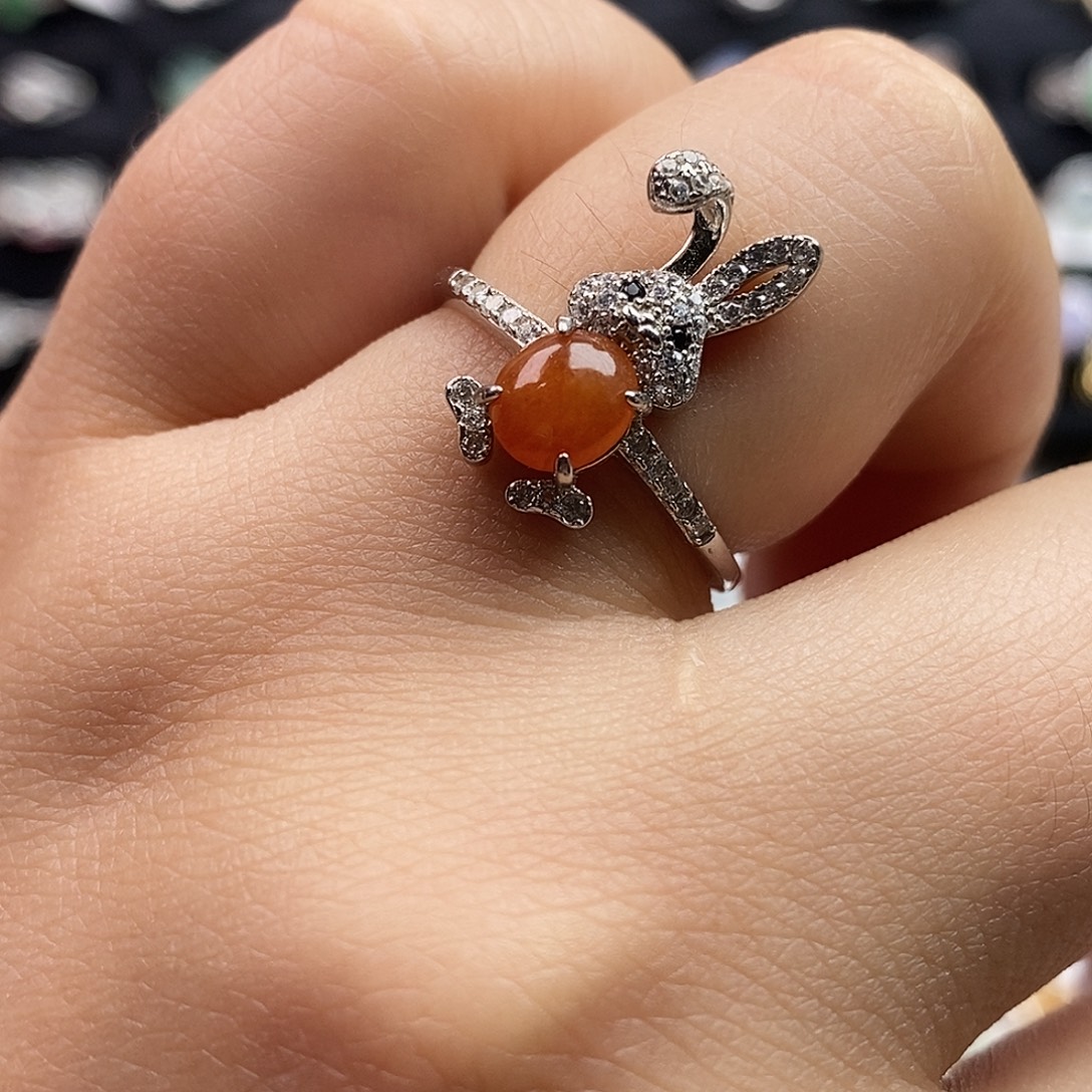 翡翠未镶嵌戒指翡翠