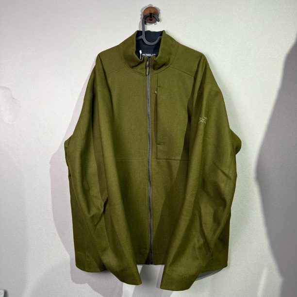 未使用 ARC'TERYX/始祖鸟 Diplomat Jacket始祖鸟夹克/尺码：XXL