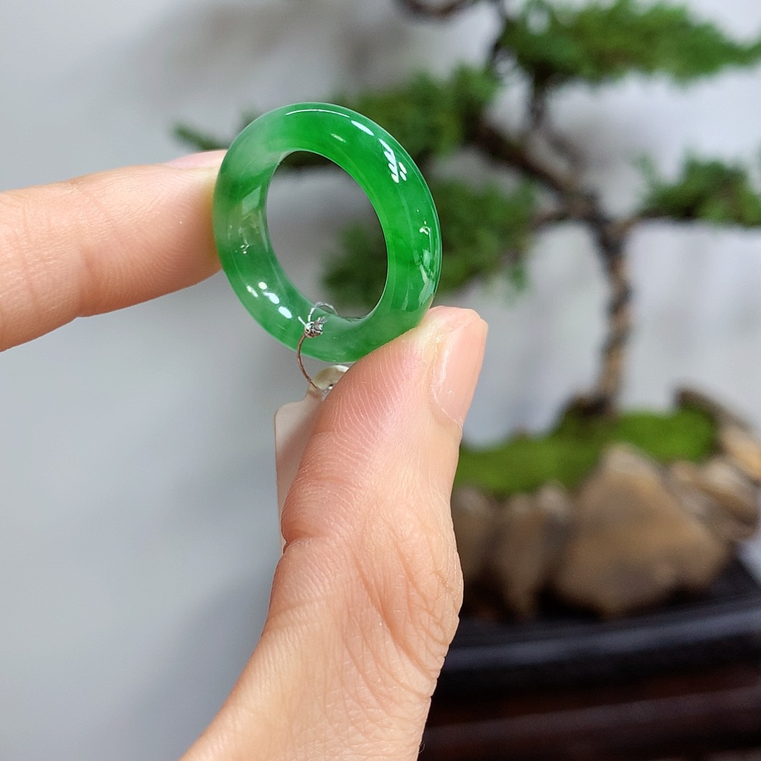 翡翠戒指未镶嵌13号