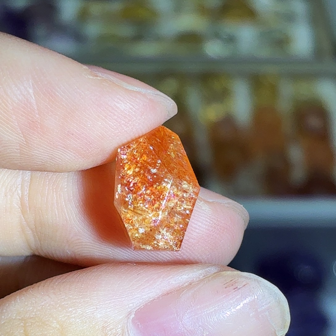 水晶吊坠(不含链)未镶嵌金太阳 随形 打孔定制不退换