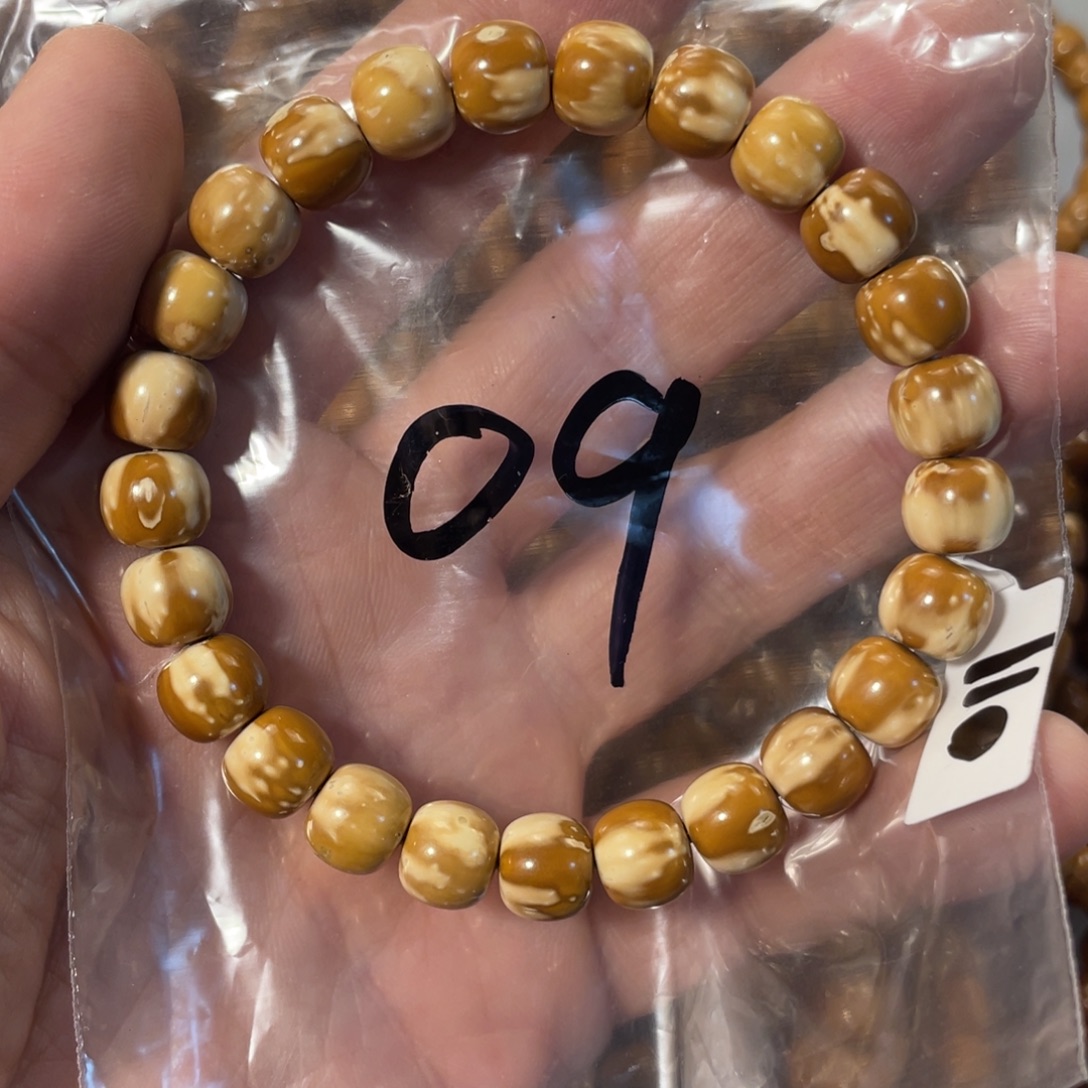 大****紫金鼠手串9+实心老型09