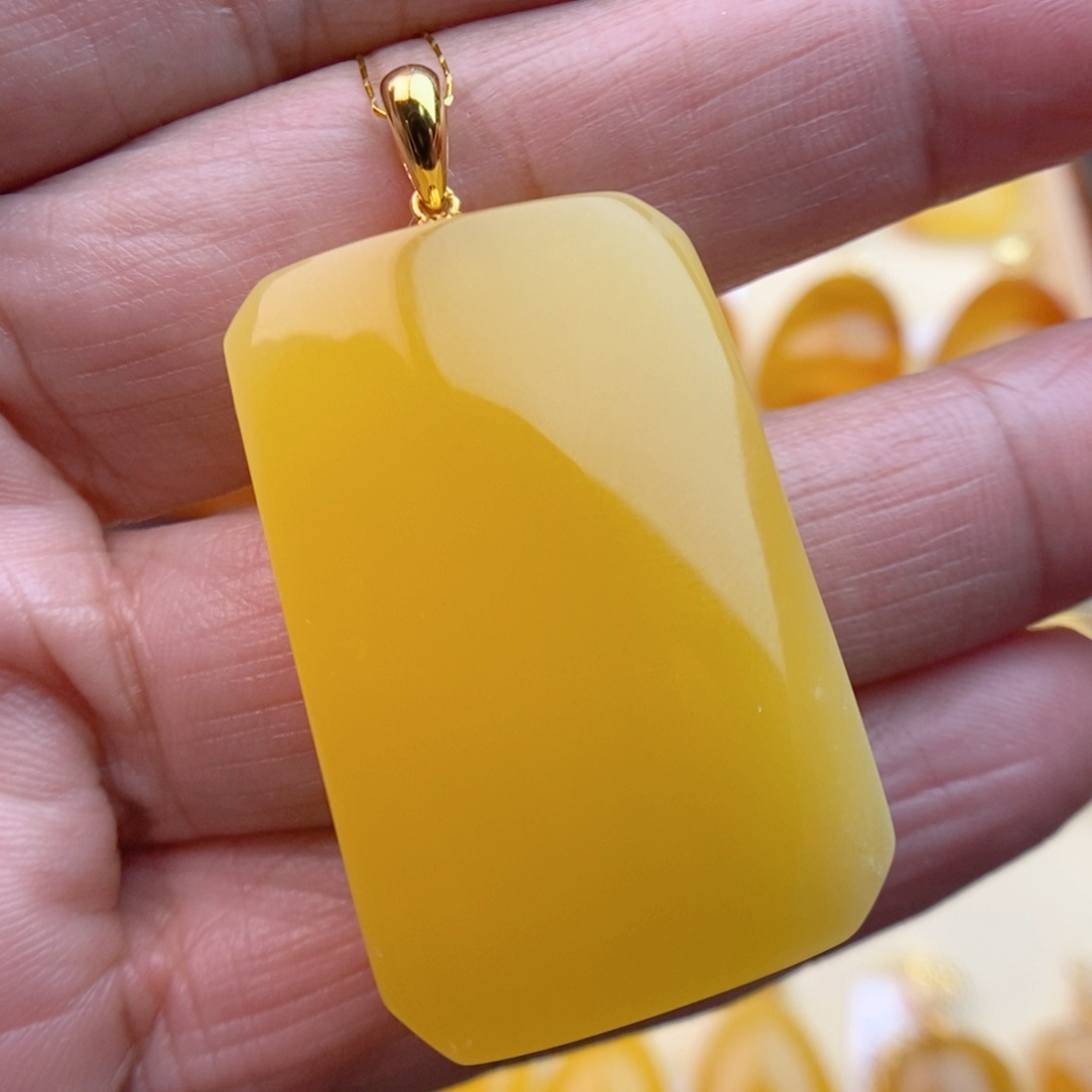 琥珀颈饰银S925镀金镶嵌