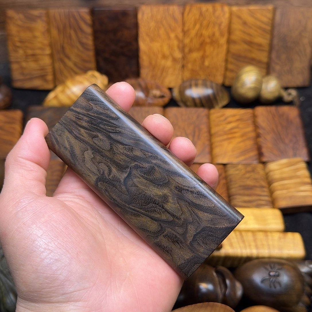 楠木小*金丝楠木无事牌