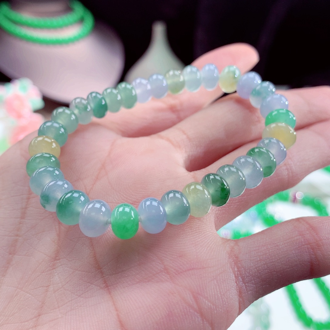 翡翠手链未镶嵌两*哥卡8mm