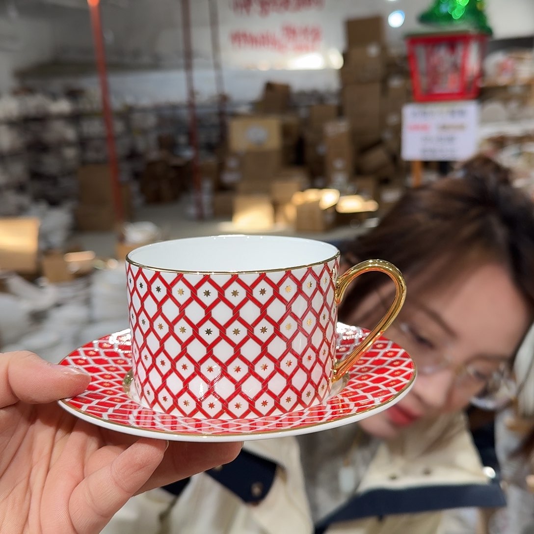 瓷鹅黄原单咖啡杯碟250ml一套微瑕 